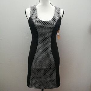 NWT Love Riche Black White U-Shape Neck Bodycon Sleeveless Dress Size S
